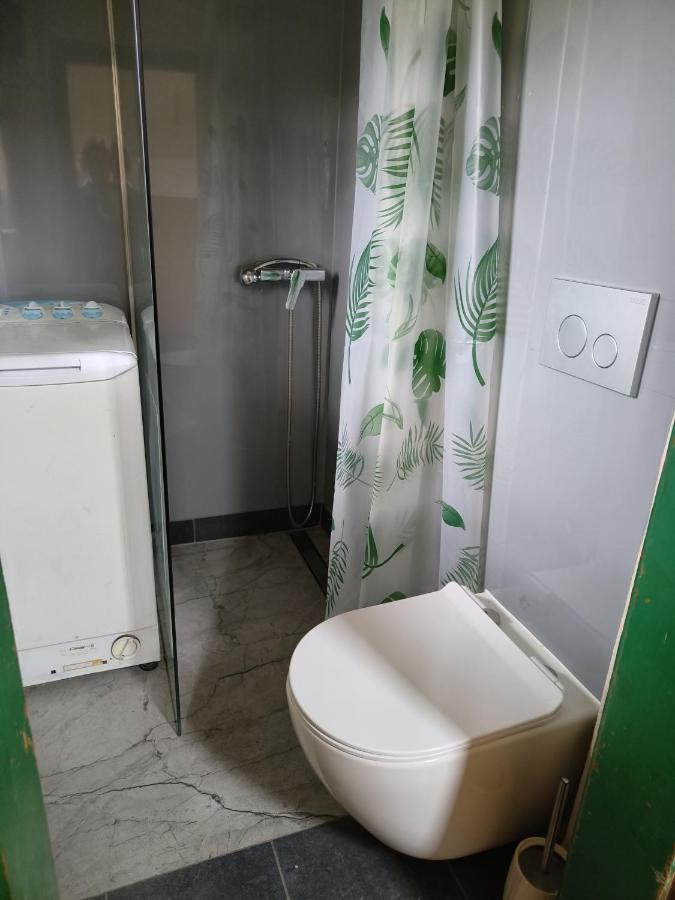Dom Otwarty Apartment Jelenia Gora Room photo